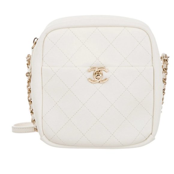 2018 White quilted calfskin leather Chanel messeng - Picture 1 of 5